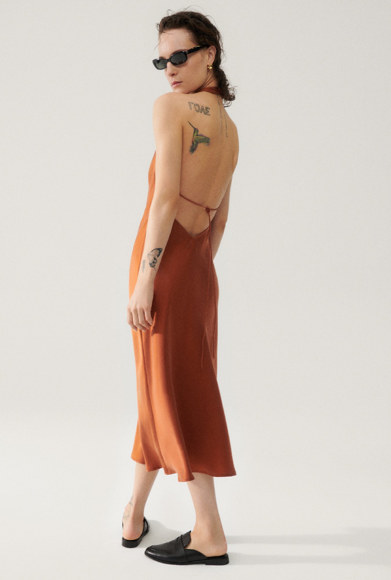 HALTER DRESS UMBER