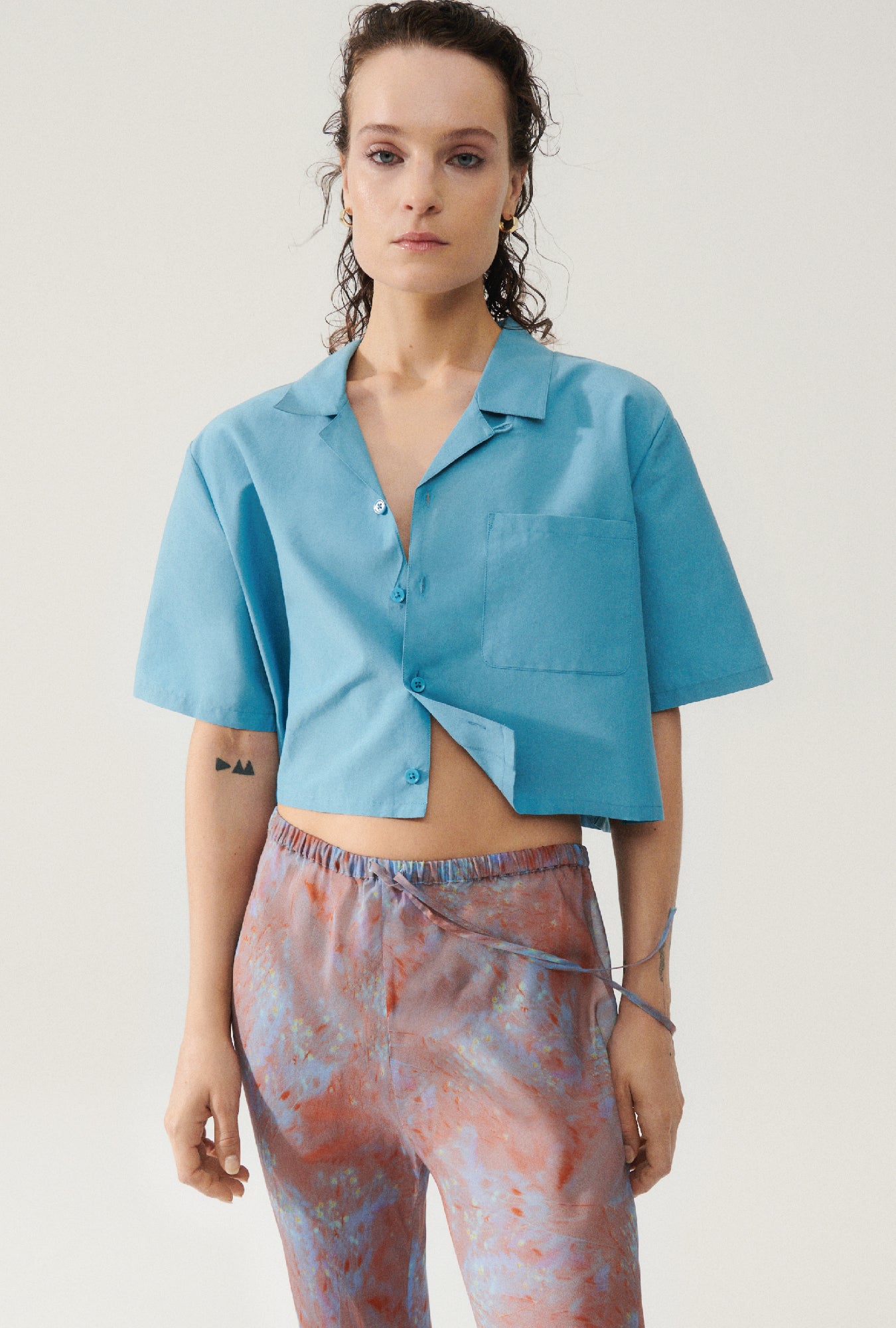 COTTON SILK CROPPED CAMP SHIRT LAKE