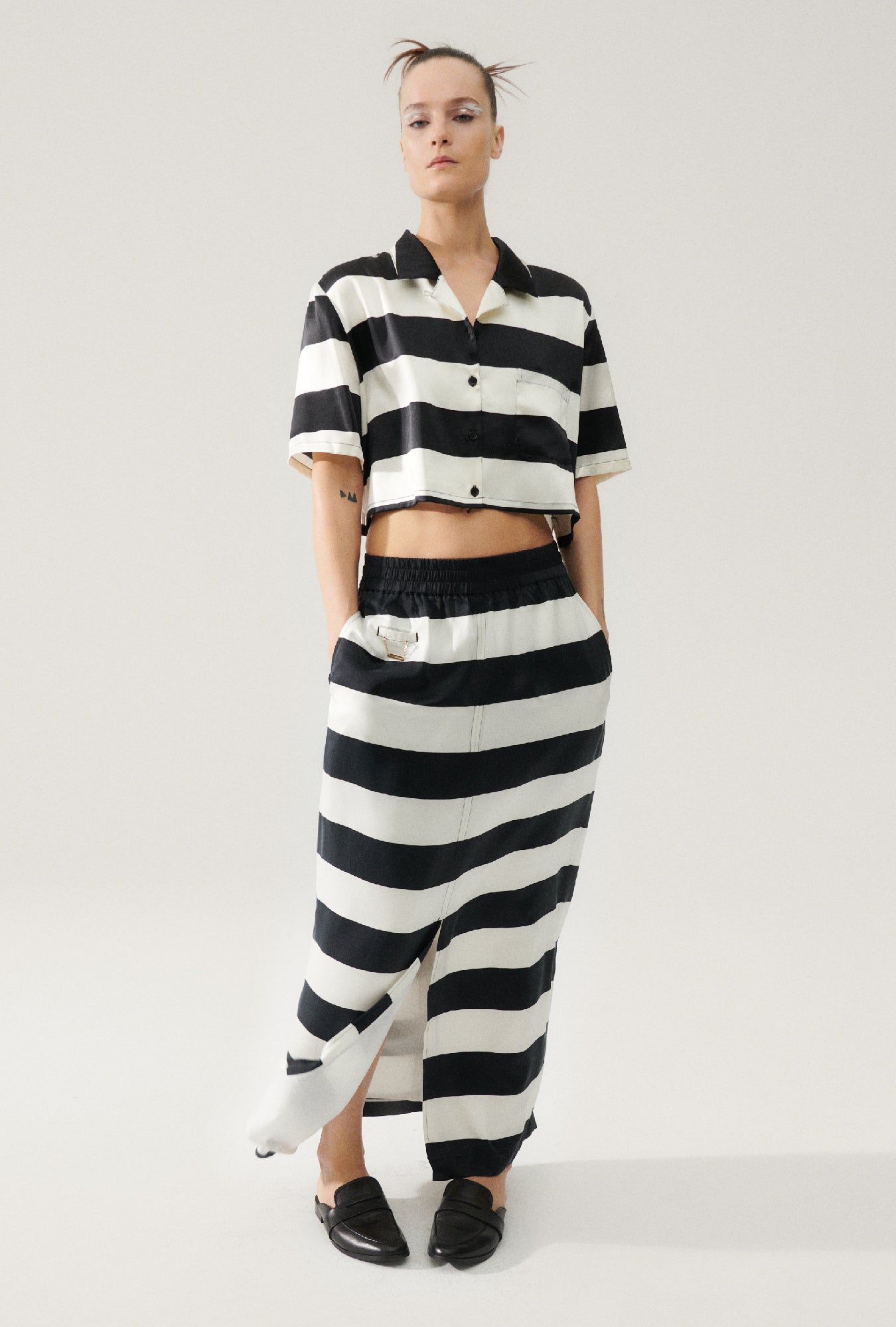 HEAVY CROPPED CAMP SHIRT BLACK STRIPE